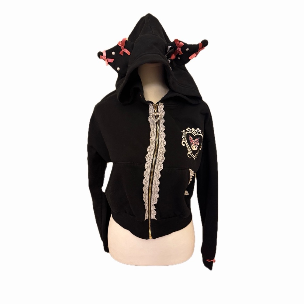 Kuromi Sanrio Lace Ribbon Crop Hoodie Women's/Junior's Size Small - Picture 1 of 10